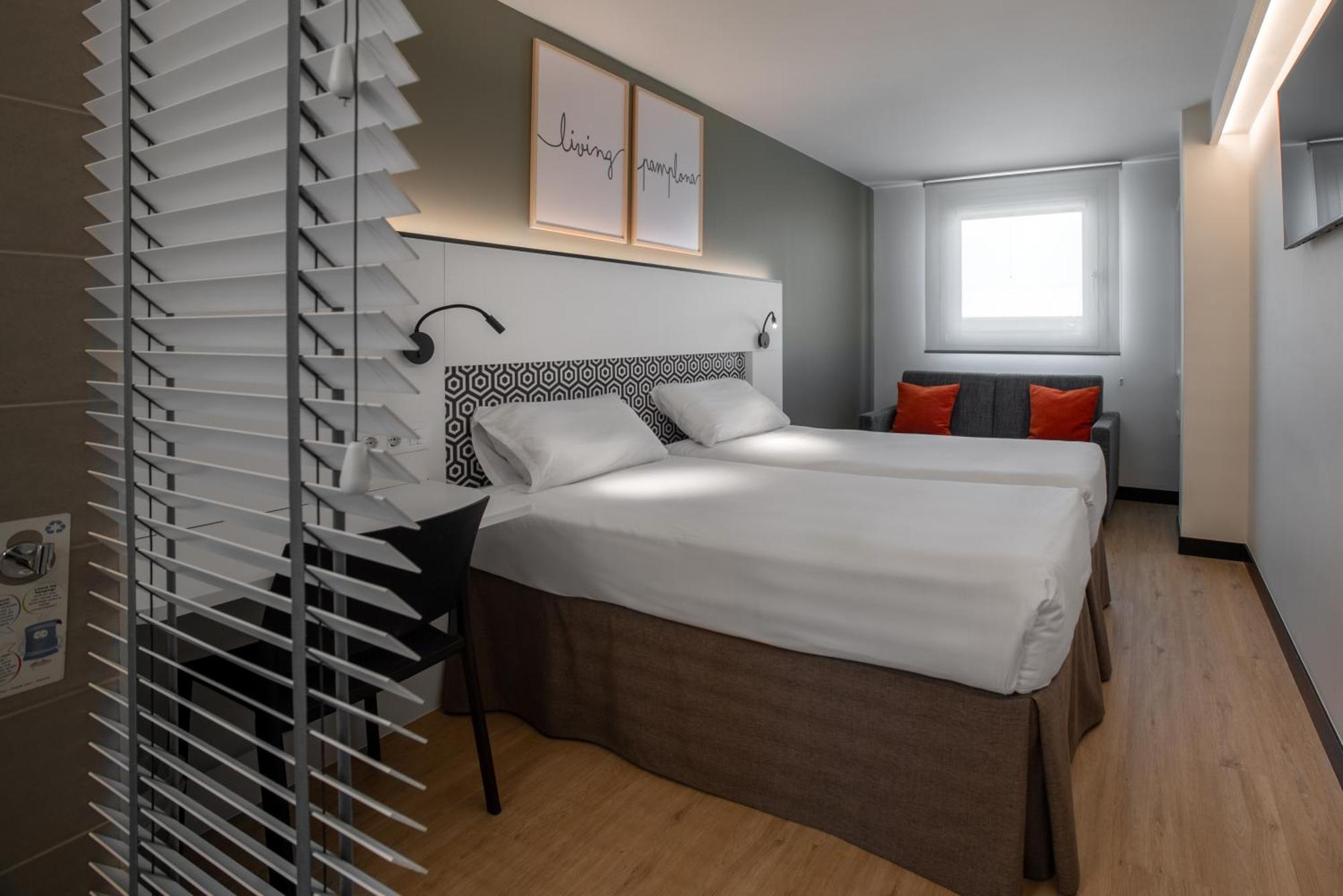 Bed4u Pamplona Cordovilla